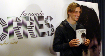 Fernando Torres lanza su libro ‘Number nine’