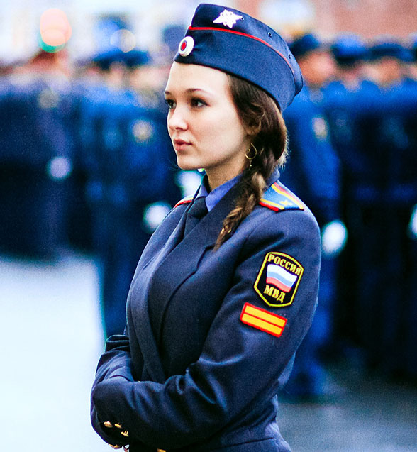Mujeres policías hermosas en todo el mundo 9