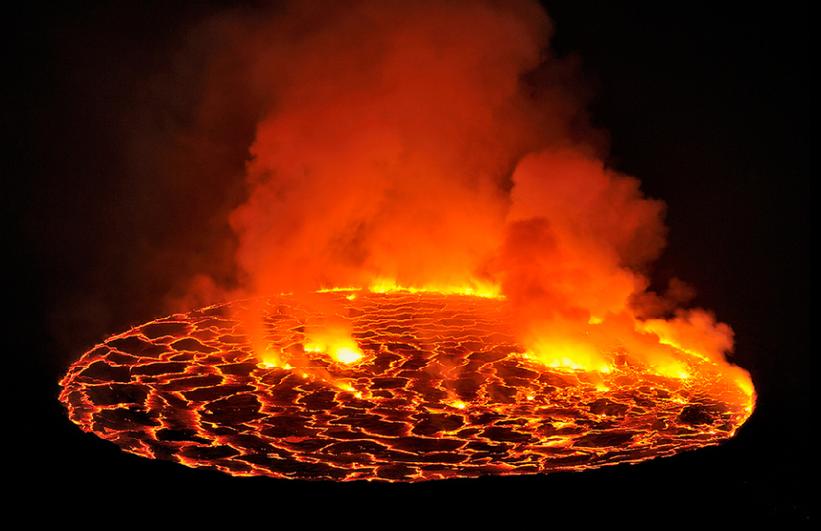 Viaje más grande lago lava mundo 2