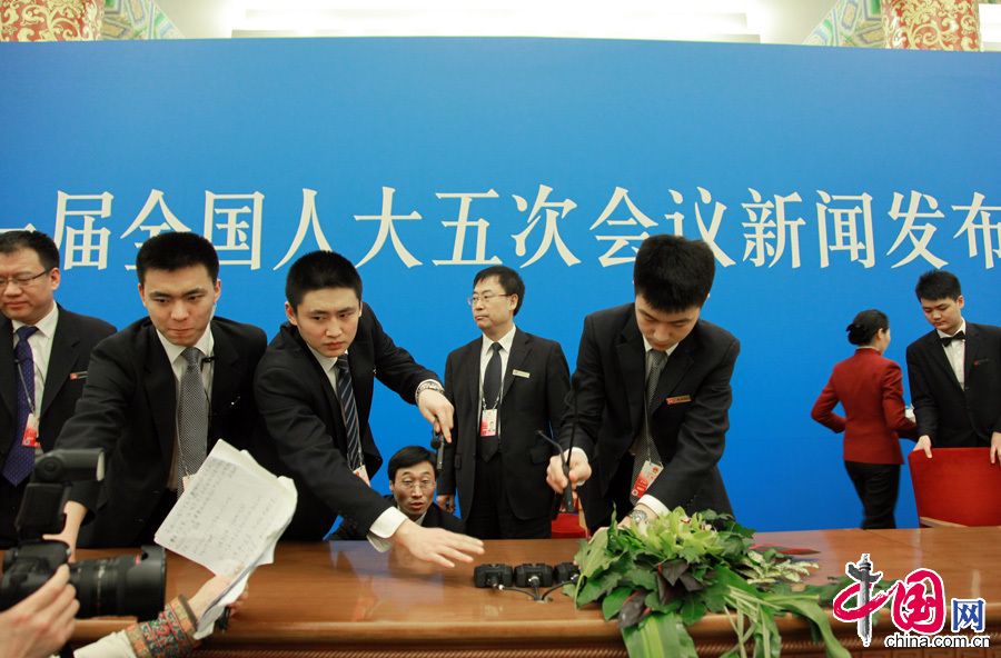 Li Zhaoxing,APN,la conferencia de prensa , periodistas