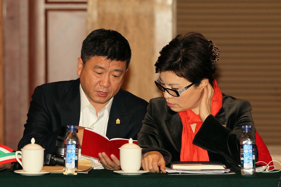 Marcas de lujo en los diputados de las dos sesiones chinas