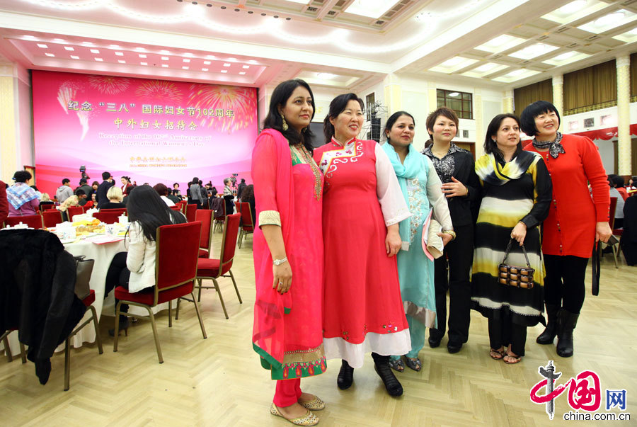 Día de Mujeres , China, fiesta 