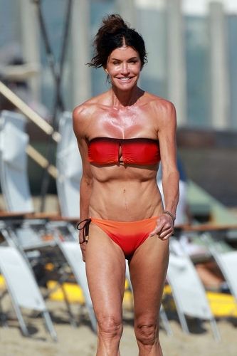 Fotos feas de los famosos en la playa 13