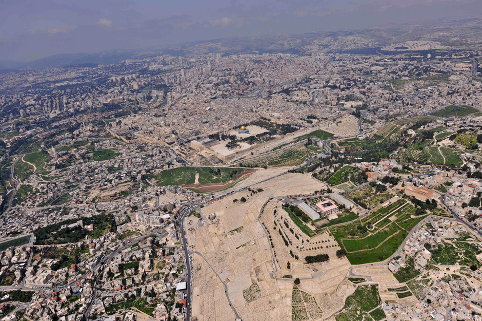 Jerusalén, ciudad sagrada mirada desde el cielo