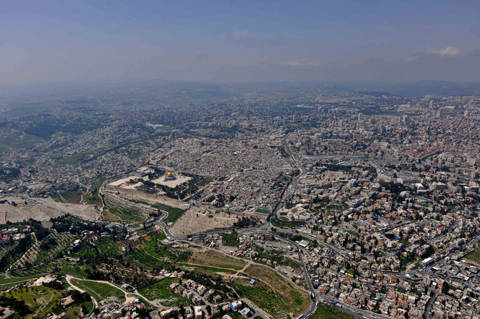 Jerusalén, ciudad sagrada mirada desde el cielo