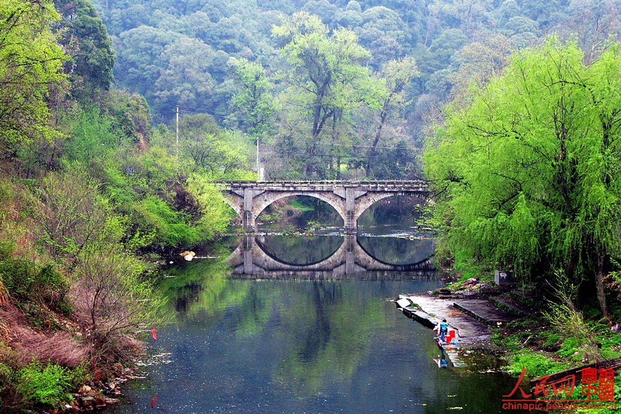 Escena hermosa de primavera - Wuyuan 4