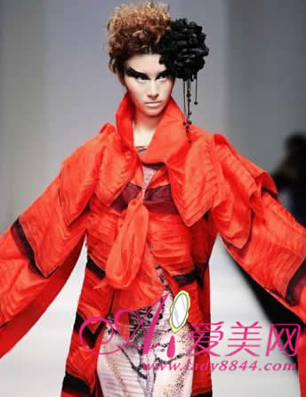 Shang Wenjie, Lady Gaga de China 