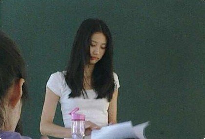 Profesora de inglés de Guangdong bautizada como ‘la hermana diosa’ por sus alumnos1