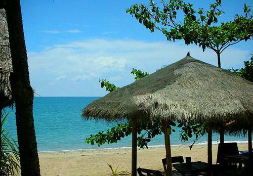 Playa de la isla de Koh Lanta de Tailandia