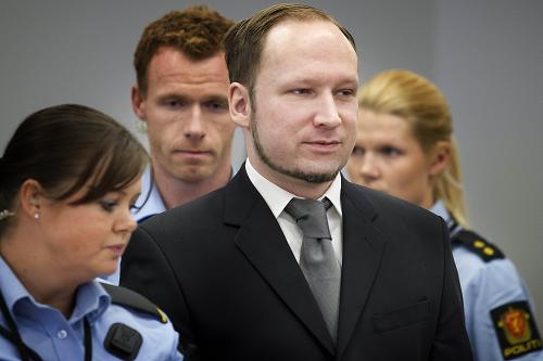 El tribunal de Oslo reanudó el juicio contra el ultraderechista Anders Behring Breivik