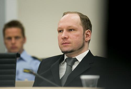 El tribunal de Oslo reanudó el juicio contra el ultraderechista Anders Behring Breivik