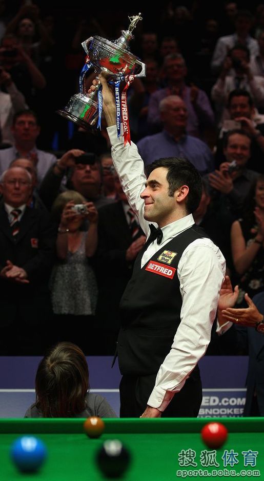 Ronnie O'Sullivan logra su cuarto título de campeón mundial de snooker‎