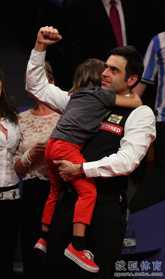 Ronnie O'Sullivan logra su cuarto título de campeón mundial de snooker‎