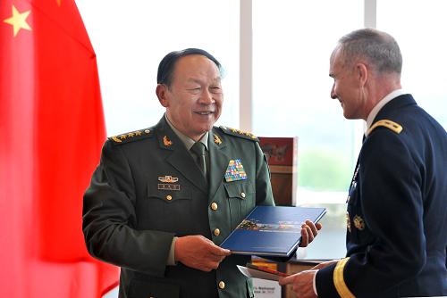 Ministro de Defensa de China visita West Point para impulsar lazos militares