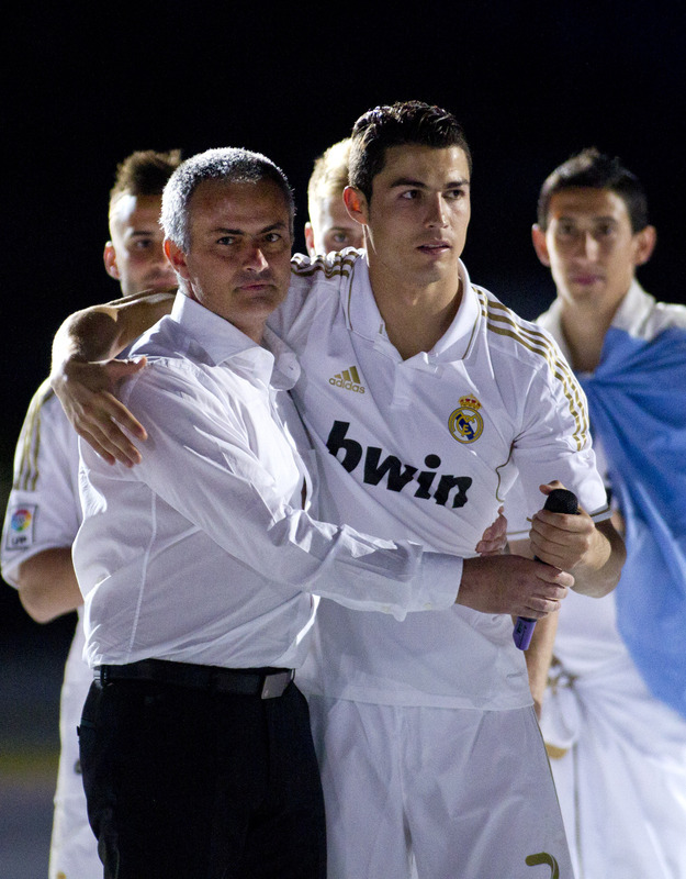 Real Madrid termina temporada con récord de 100 puntos