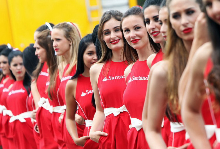 Las azafatas gupas de Fórmula 1 Cataluña, España, deporte