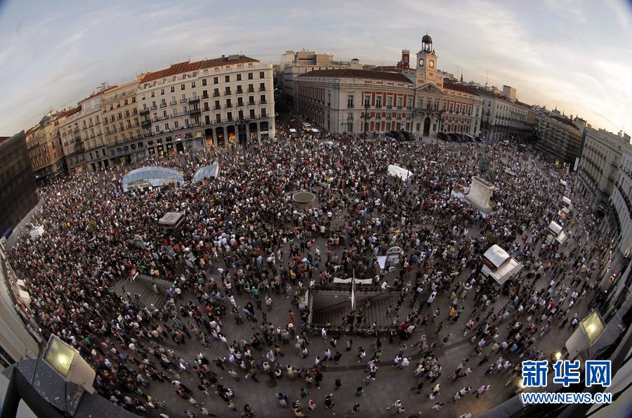 Indignados celebran primer año de 15-M en España