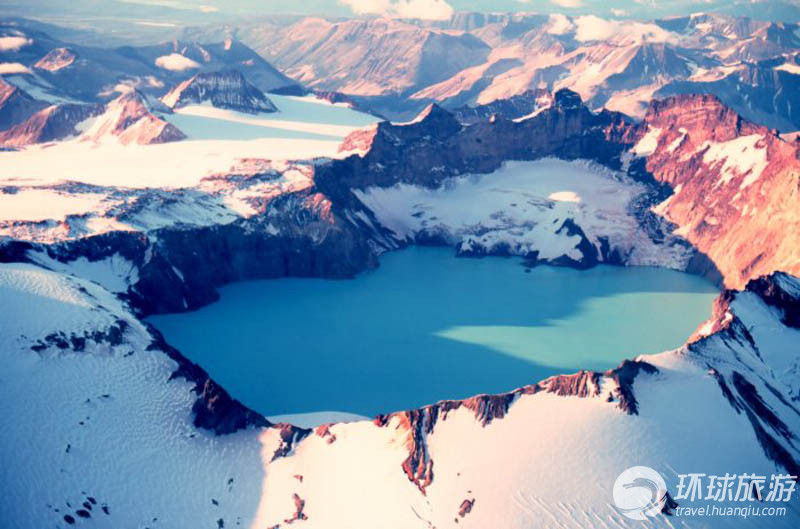 Lago Volcánico Katmai, EE.UU.