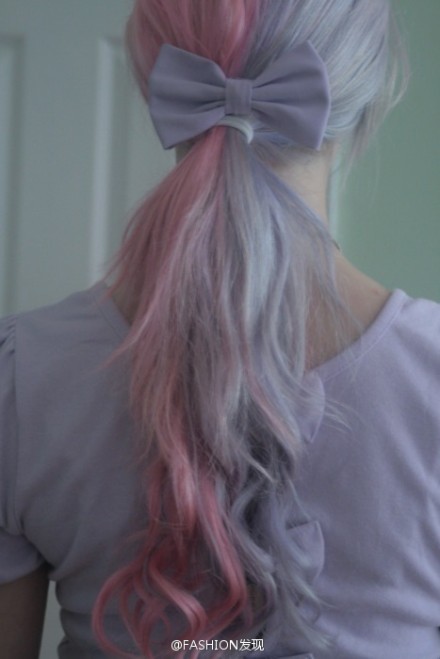 El estilo de pelo colorido está de moda