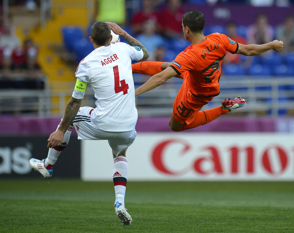 Dinamarca vence a Holanda en Euro 2012