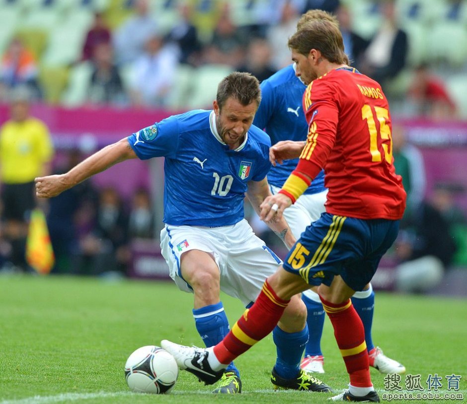 España debuta con empate 1-1 ante Italia en Eurocopa