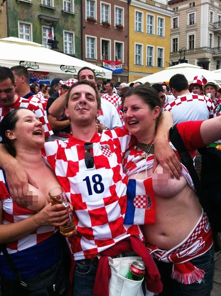 Momentos eróticos de las aficionadas en EURO