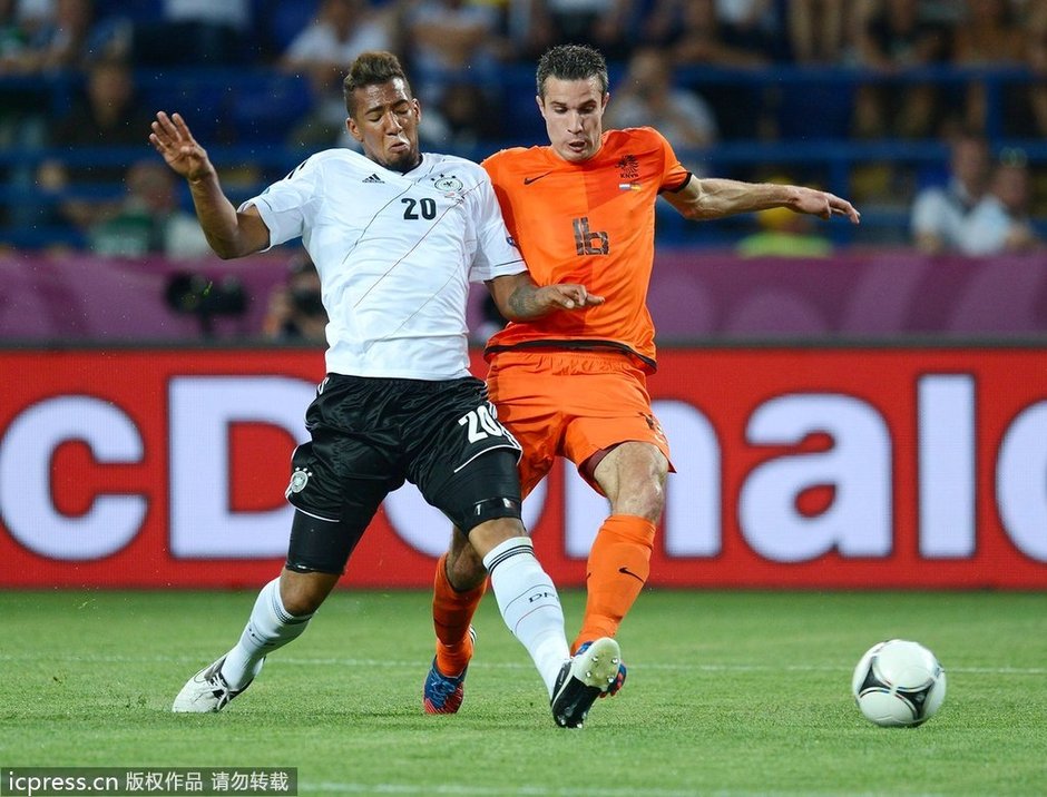 EURO 2012: Alemania supera 2-1 a Holanda en Grupo B