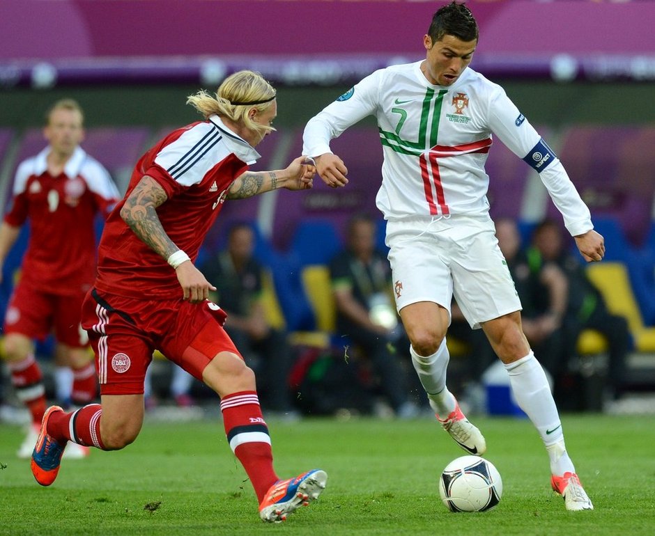 EURO 2012: Portugal vence a Dinamarca con 3-2