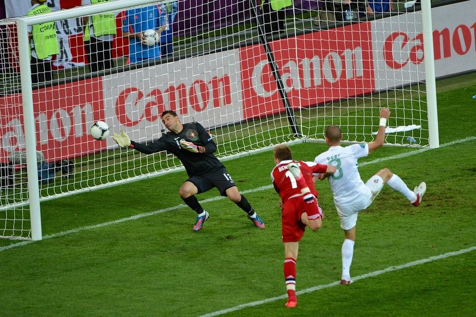 EURO 2012: Portugal vence a Dinamarca con 3-2