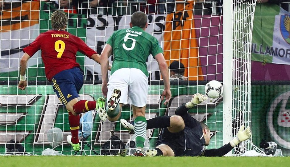 Eurocopa: España golea 4-0 a Irlanda y la elimina