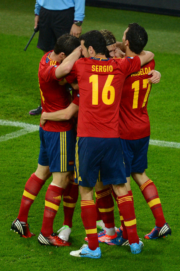 Eurocopa: España golea 4-0 a Irlanda y la elimina