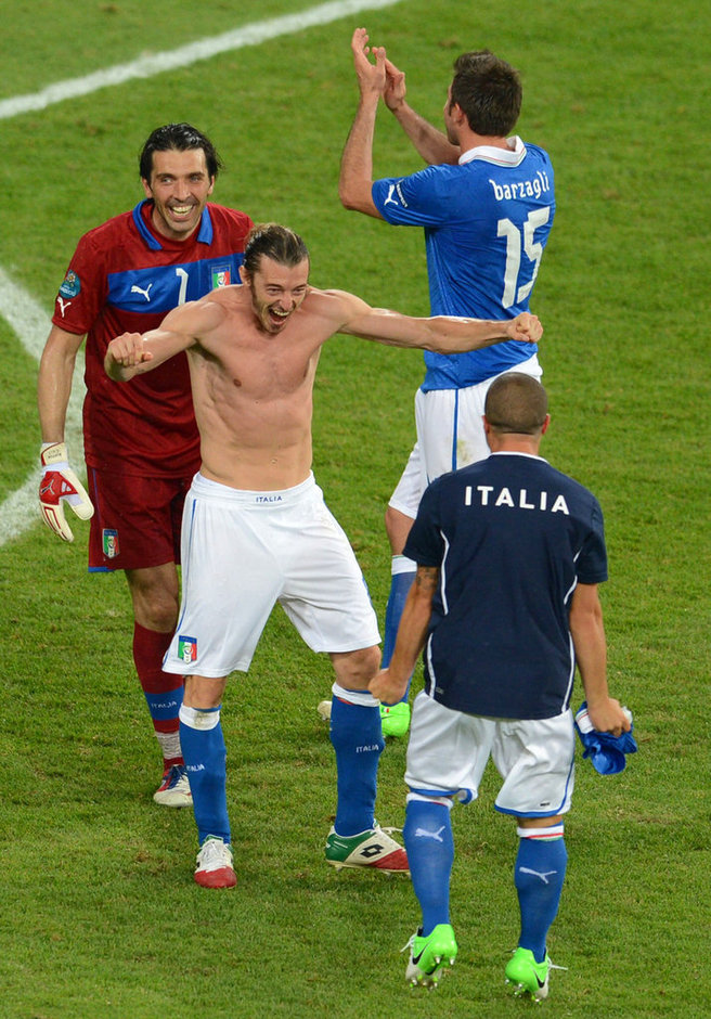 EURO 2012: Italia elimina a Irlanda con 2-0