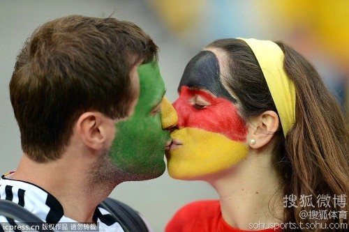 Besos calientes en Eurocopa