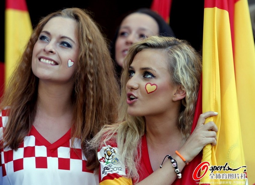 Aficionadas españolas, más guapas y calientes de la Eurocopa