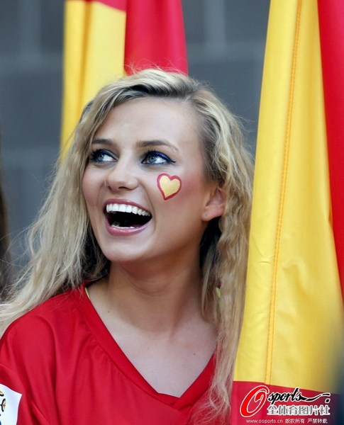 Aficionadas españolas, más guapas y calientes de la Eurocopa