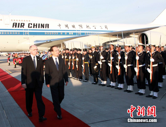 Premier de China llega a Argentina para visita oficial 2