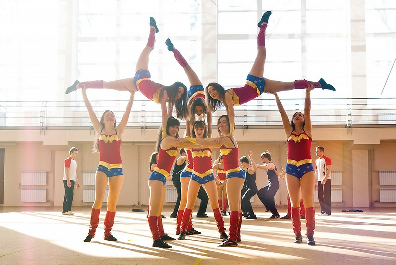 Hermosas porristas de las universidades rusas 14