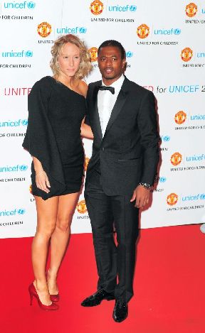 Patrice Evra y su esposa