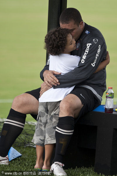 Ronaldo y su hijo ilegítimo