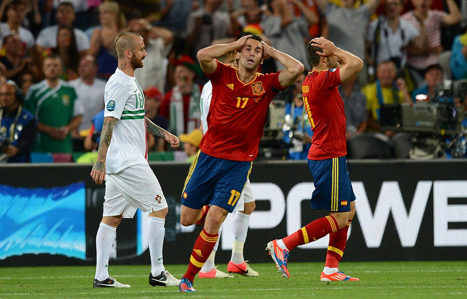 España llega a la final tras vencer 4-2 en penales a Portugal