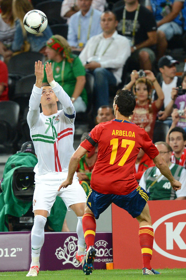 España llega a la final tras vencer 4-2 en penales a Portugal