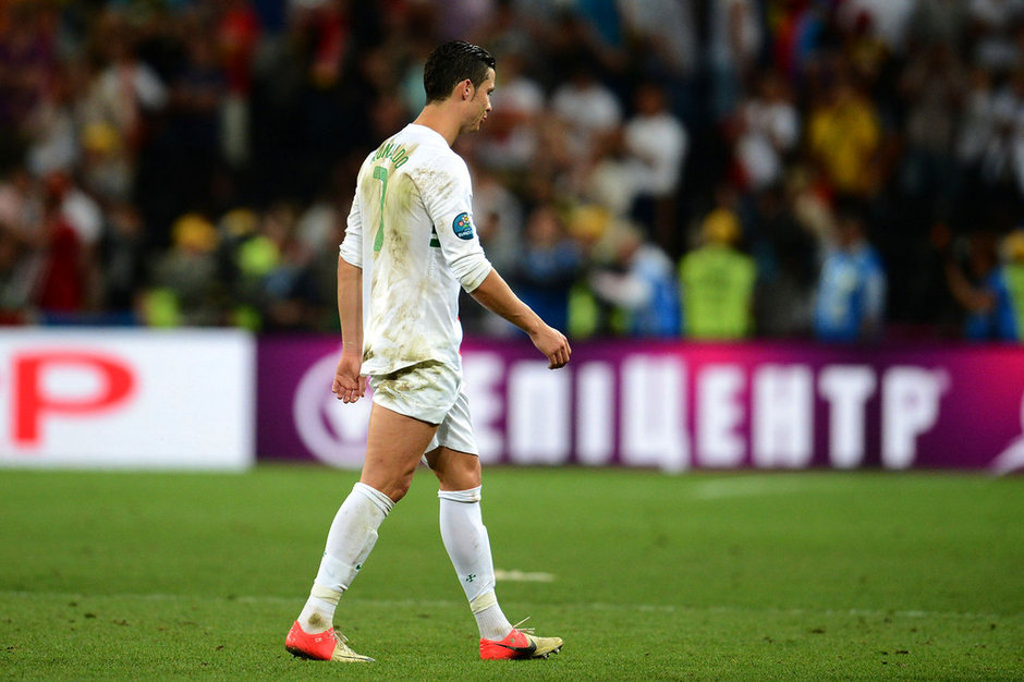 Cristiano Ronaldo, con la tristeza dice adiós a la Eurocopa