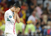 Cristiano Ronaldo, con la tristeza dice adiós a la Eurocopa
