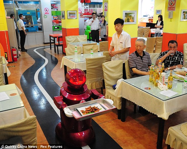  restaurante chino operado por robots deleita a los amantes de los fideos 2