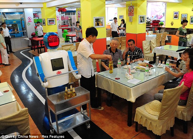  restaurante chino operado por robots deleita a los amantes de los fideos 3
