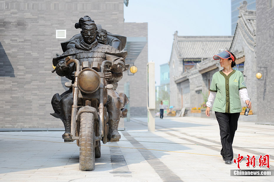 &apos;Guerreros de terracota&apos; súper modernos en la calle de Xi´an 4