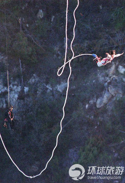 Top 15 sitios más vertiginosos para el salto de puenting en el mundo 4