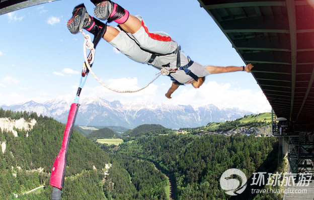 Top 15 sitios más vertiginosos para el salto de puenting en el mundo 5