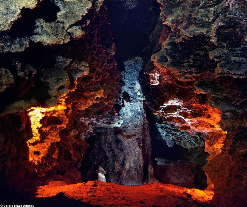 Misterio de la cueva Mlynki en Ucrania 334