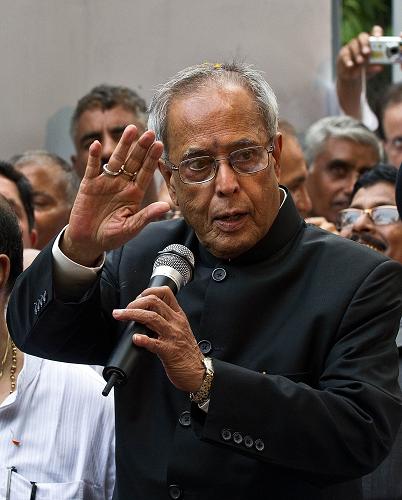 Pranab Mukherjee, ex ministro de Finanzas gana elecciones presidenciales de la India